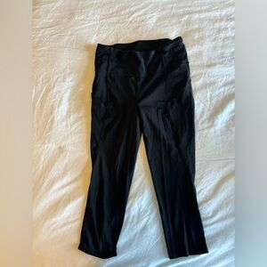 Lululemon like new fast and free crop black inseam 21 size 8